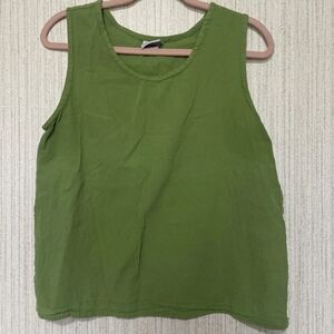 Maya Jones Clothing Size Medium Tank Top Green